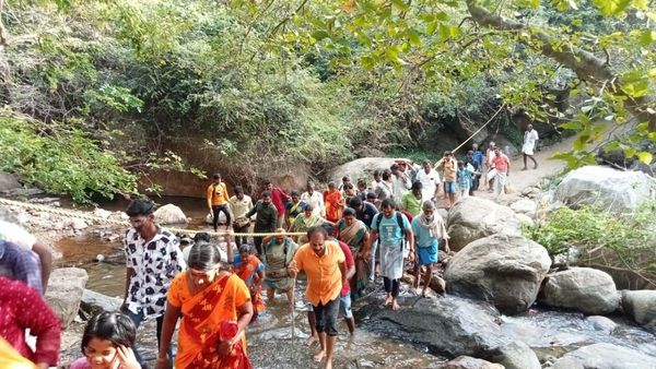 சதுரகிரி மலை: இறைவனும், சித்தர்களும் வாழும் பூமி! 5 SM 3A