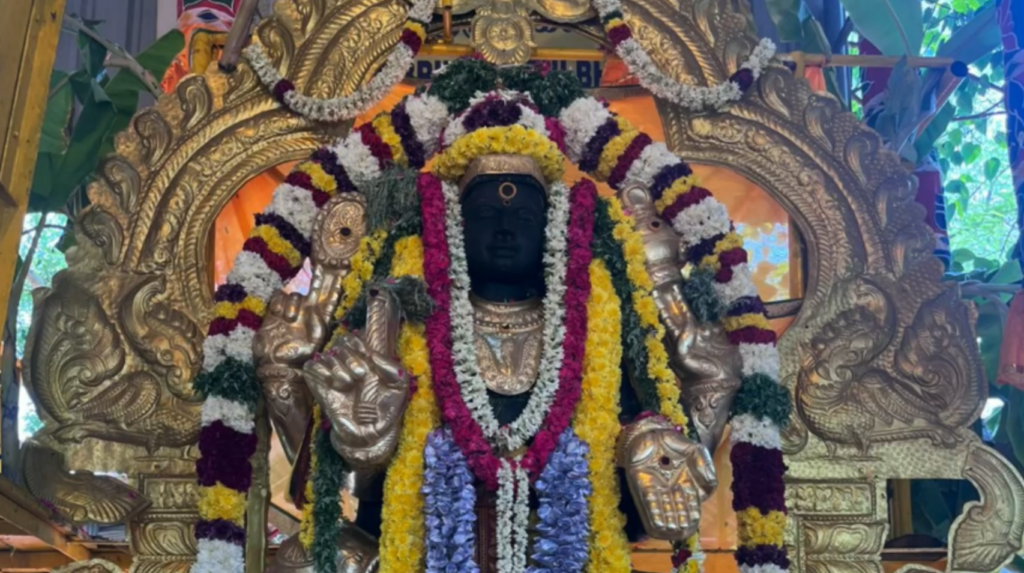 புதுச்சேரி: சனீஸ்வரன் ஆலயத்தில் குரு பெயர்ச்சி விழா..!! குரு பகவானுக்கு 9 வகை வாசன திரவிய அபிஷேகம்..!! Screenshot 2026 05 26 at 4.27.47 PM
