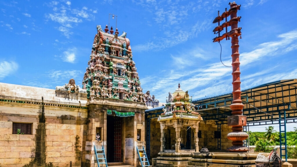 பார்வைக் குறைபாடு நீக்கும் திருக்காரவாசல் கண்ணாயிரநாதர் ஆலயம் kannaiynar temple 001