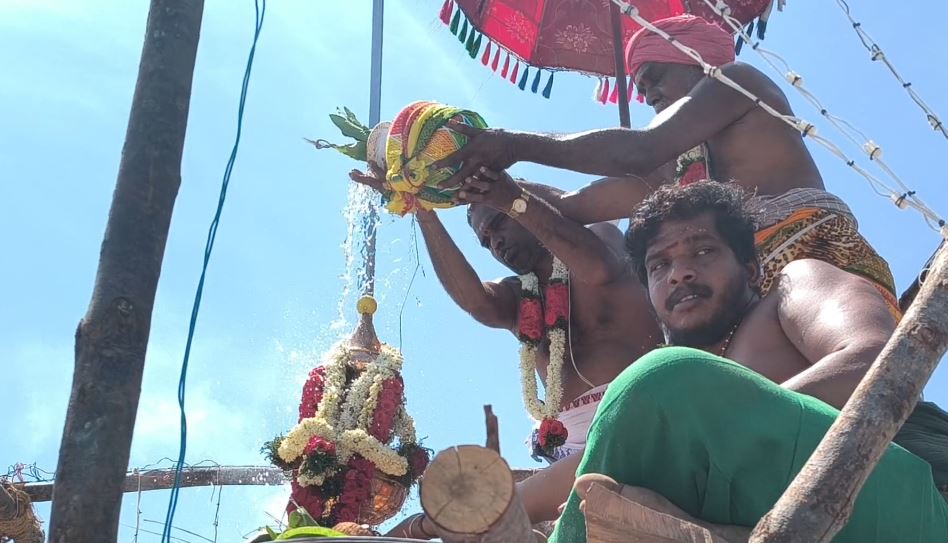 நாகை : பிச்சைக்கொடை ஐய்யனார் கோயிலில் குடமுழுக்கு கோலாகலம்..! ஆயிரக்கணக்கானோர் சுவாமி தரிசனம்..! 7 1